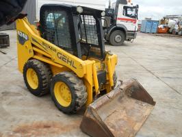 Mini Chargeur GEHL 4240